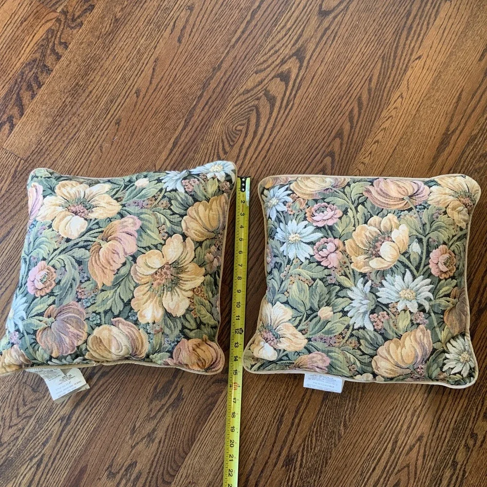 VTG‎ Pair Of Floral Tapestry Accent Throw Pillows Cottage Core Granny Core 14